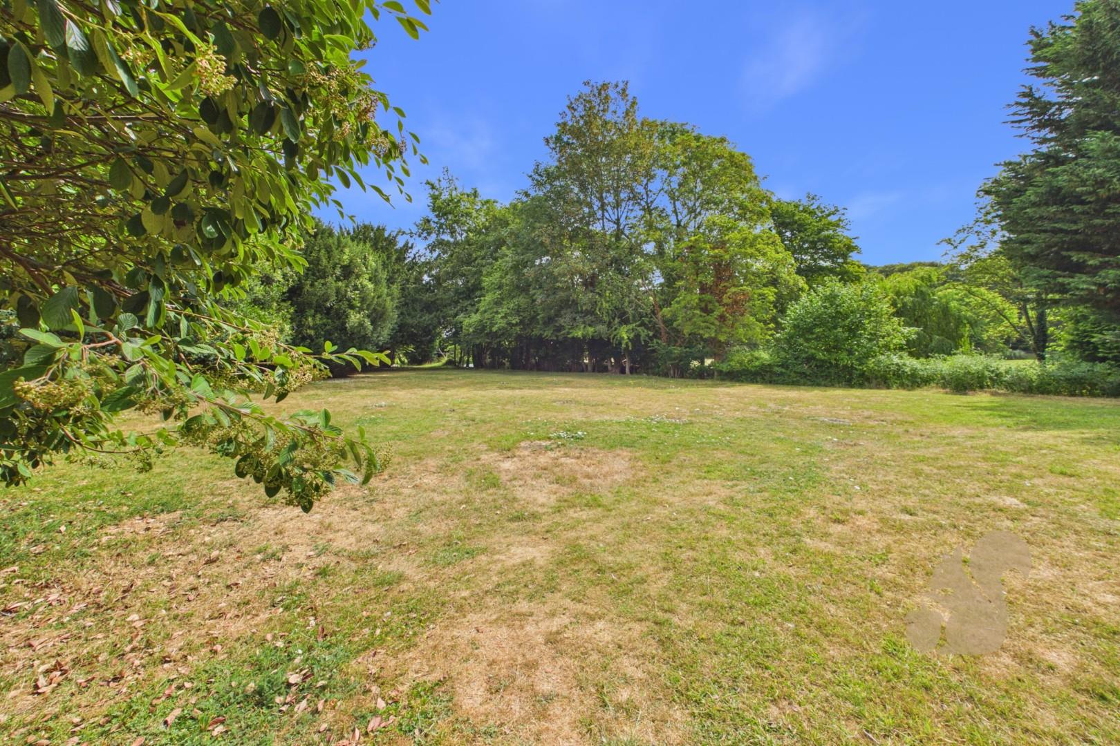 Communal Grounds